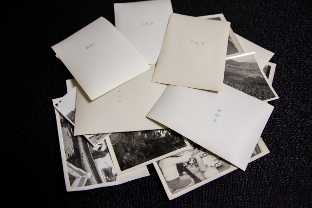 古い写真をスキャンする方法