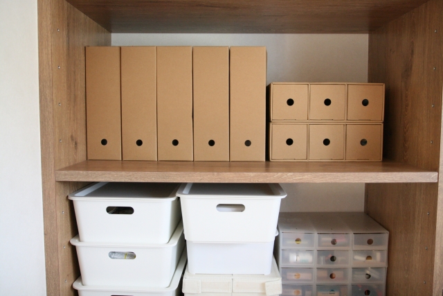 増え続ける写真とアルバム整理、収納の悩み