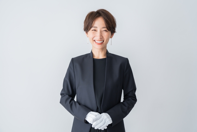 データ化の方法：自分でする？プロに頼む？